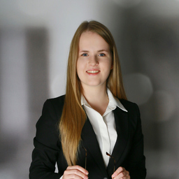Nadine Lamparter