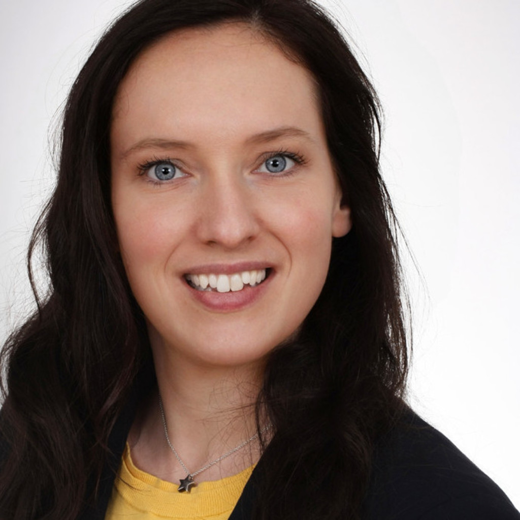 Nathalie von Massenbach Desk Officer Senegal & Gambia (Germany) GIZ Deutsche Gesellschaft