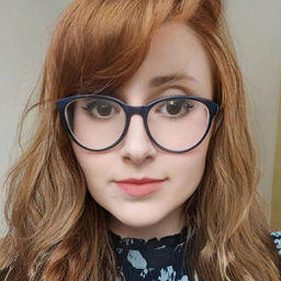 Olena Dolynna