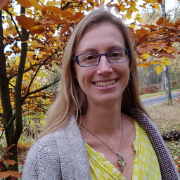 Dr. Lena Janker