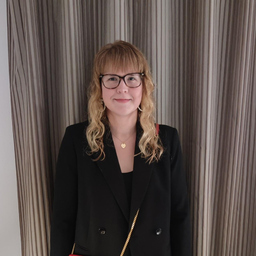 Julia Lamster