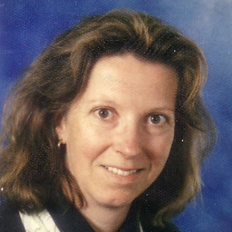 Daniela Mayr