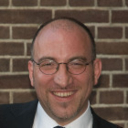 Prof. Dr. Michael Stal