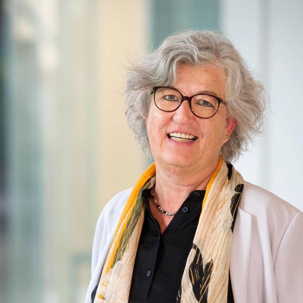 Heike May Wirtschaftspr ferin Steuerberaterin OPM GmbH WpG StbG XING