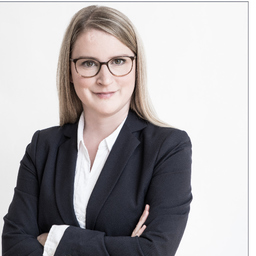 Dr. Julia Heinrich
