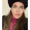 Angela Fahrnholz