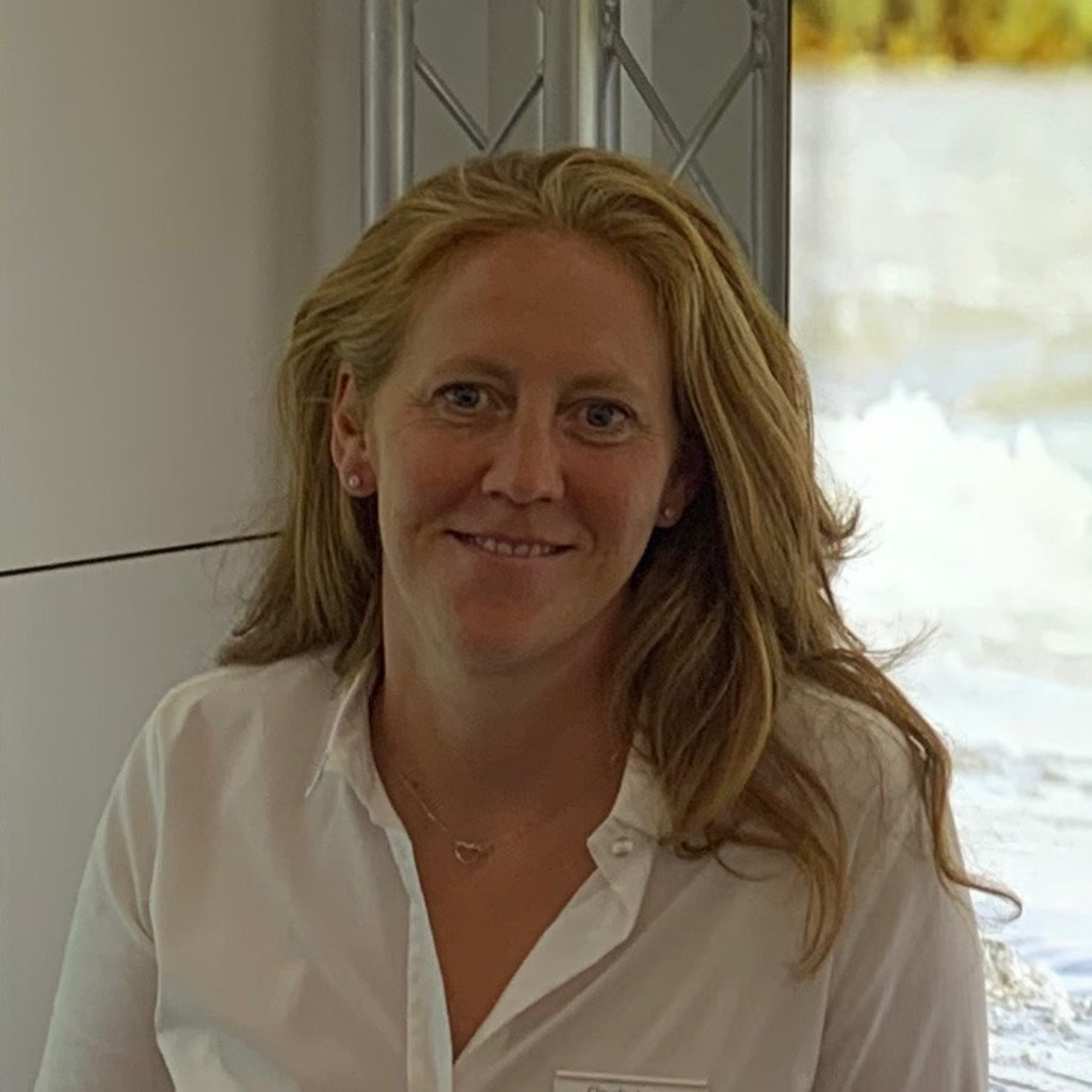 Claudia Leppla Leitung Produktion SES Sandmann XING