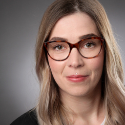 Kim Nadine KAUFUNG