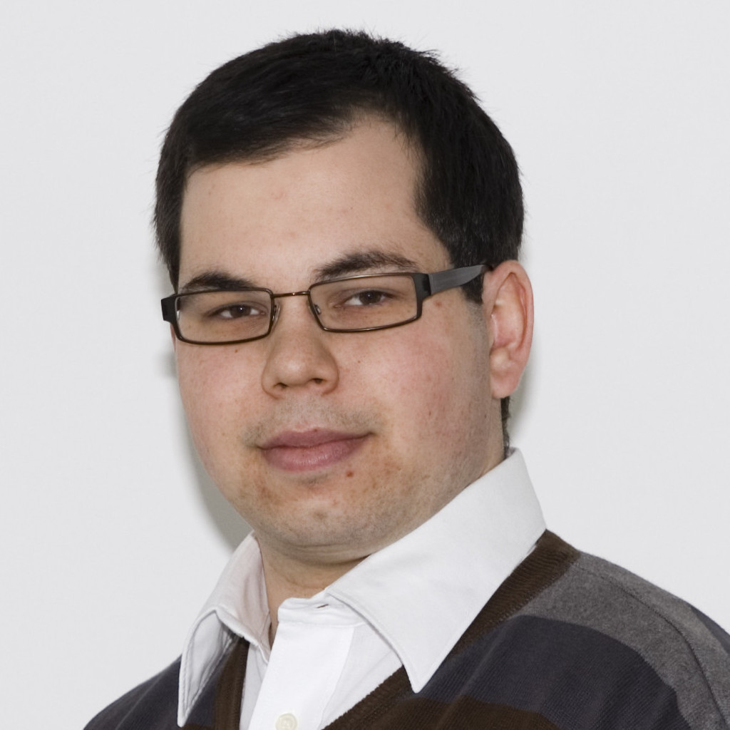 Ing. Franco De Bastiani Leiter Fachbereich Mechanik und