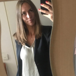 Monique Golla