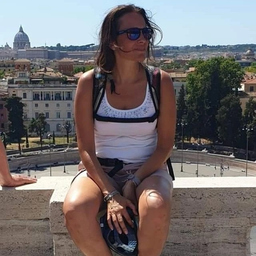 Nadine Tost