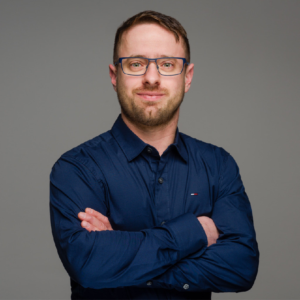 Benjamin Kaufmann Projektleitung TGA E. Breuninger GmbH & Co. XING