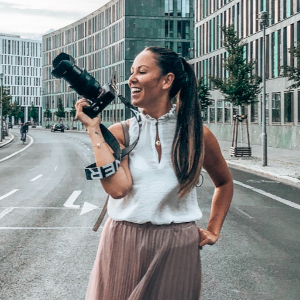 Alexandra Brockmeyer Filmemacherin / Videographin Alohá Alex I