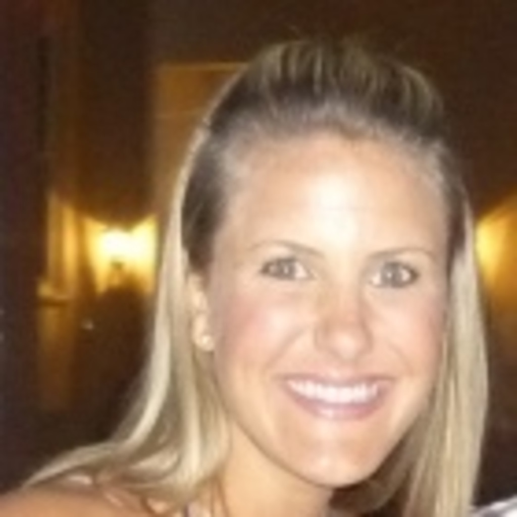 Courtney Loomis Sourcer XING