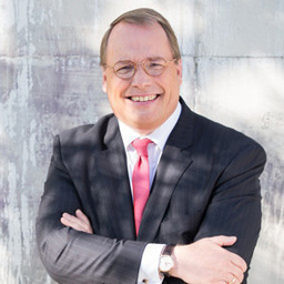 Dr. Tiemo Kracht