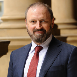 Dr. Michael Schlieker