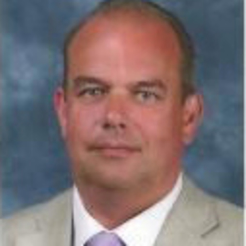 Michael Mandt Vertriebsleiter DOMCURA AG XING