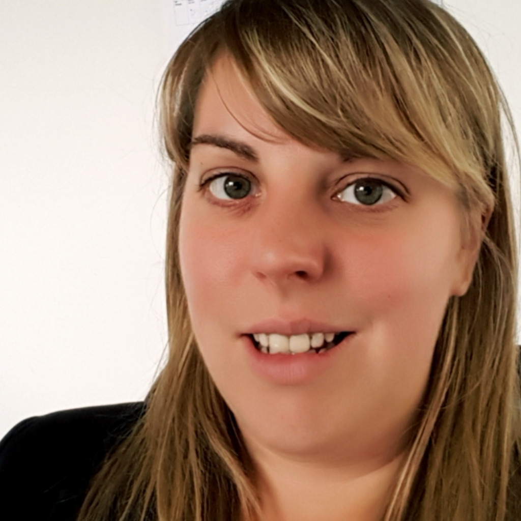 Doris Christiansen Einkauf / Procurement MAC Hamburg GmbH XING