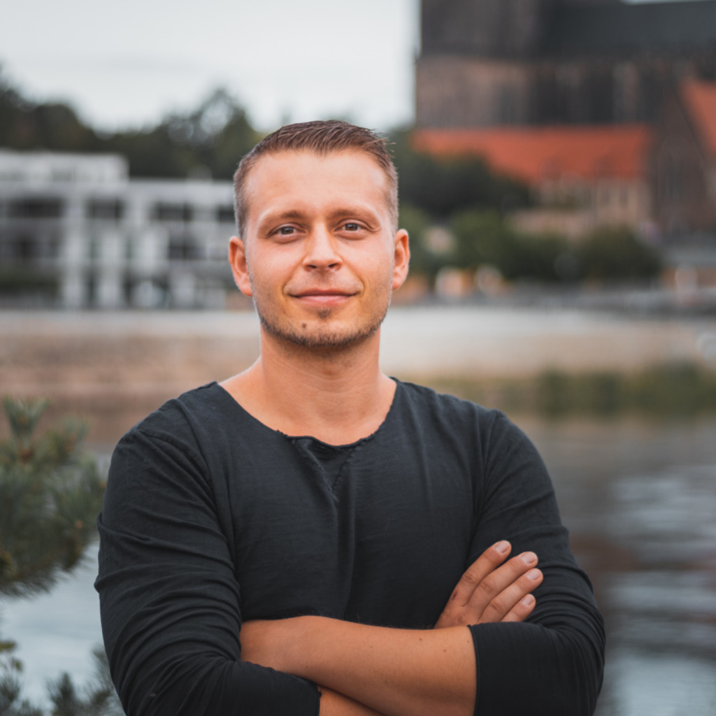 Hans Krause Head of Recruitment & Operations Alpha ReTec GmbH XING