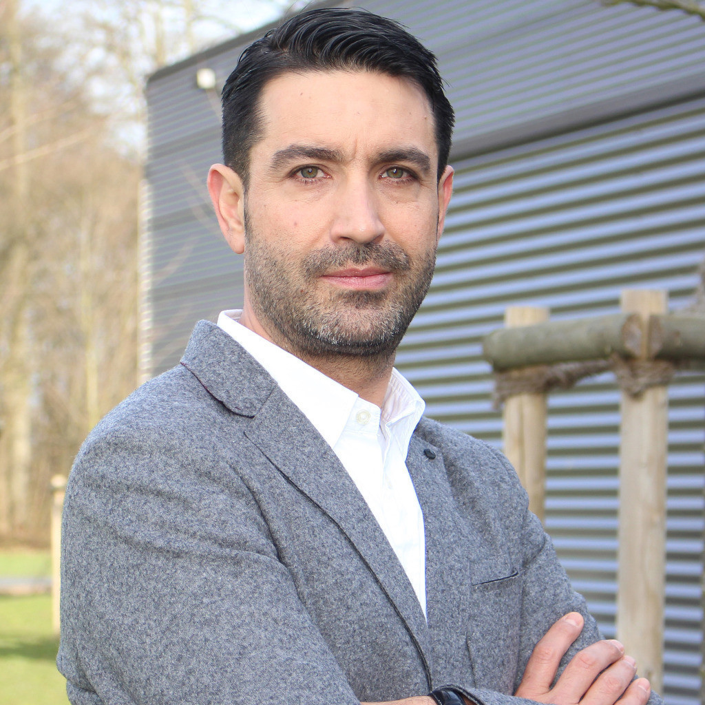 Ricardo Acosta Inhaber Unela Fashion Solutions XING