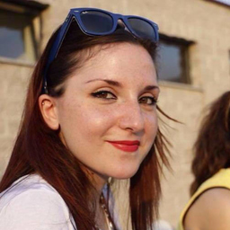Dr. Nadine Attar
