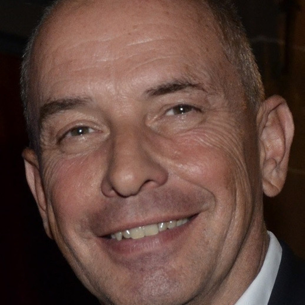 Hans Rieger Director & Account Executive Fujitsu & previous