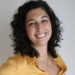 Julia Perona Sánchez