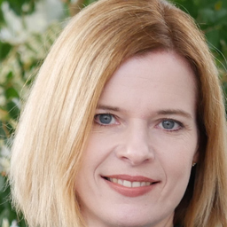 Silvia Dreide