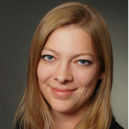 Ilka Zur