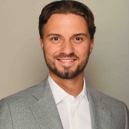 Tobias Stiller