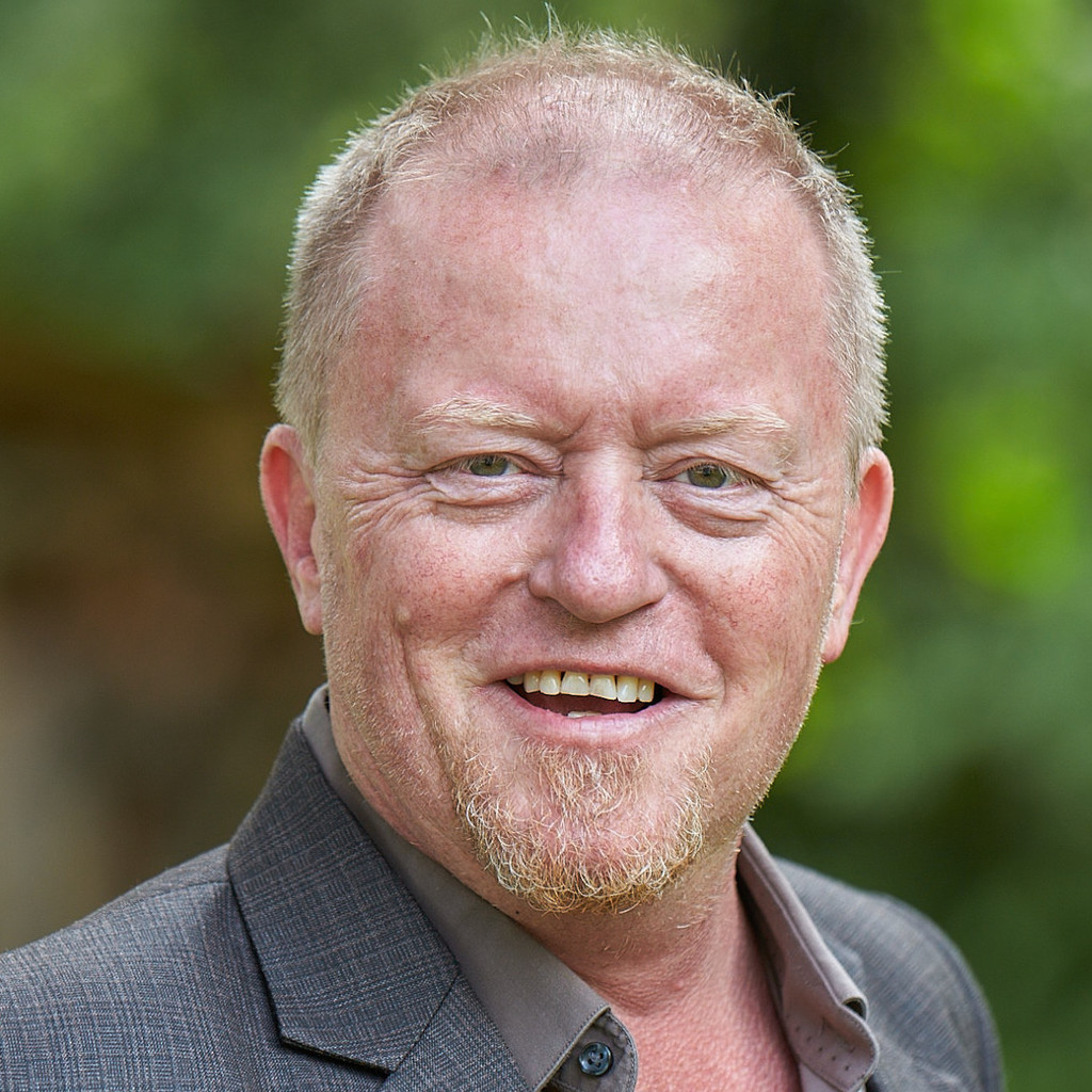 Thomas Nast Ausbildung und Berufserfahrung XING