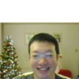 向东 邱