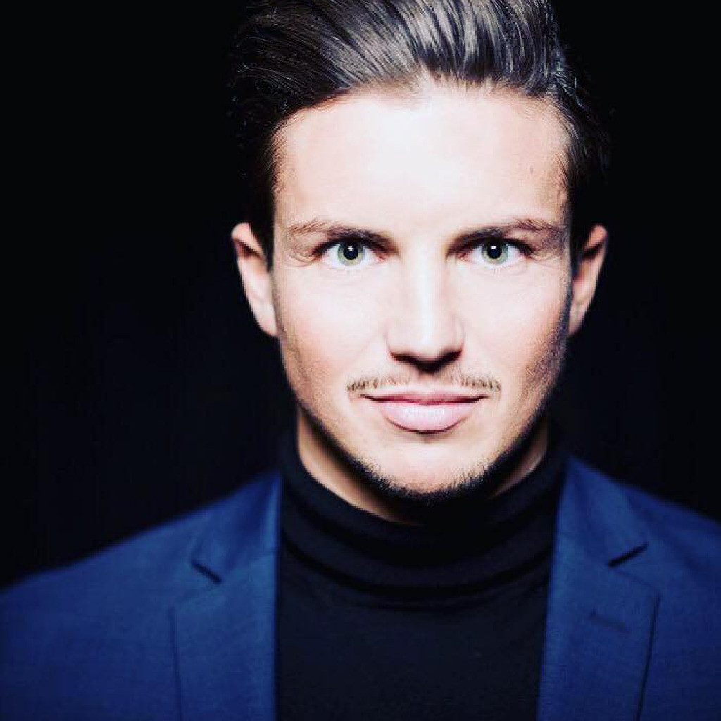 Patrick Bauer Senior Firmenkundenbetreuer Corporate Banking MidCap