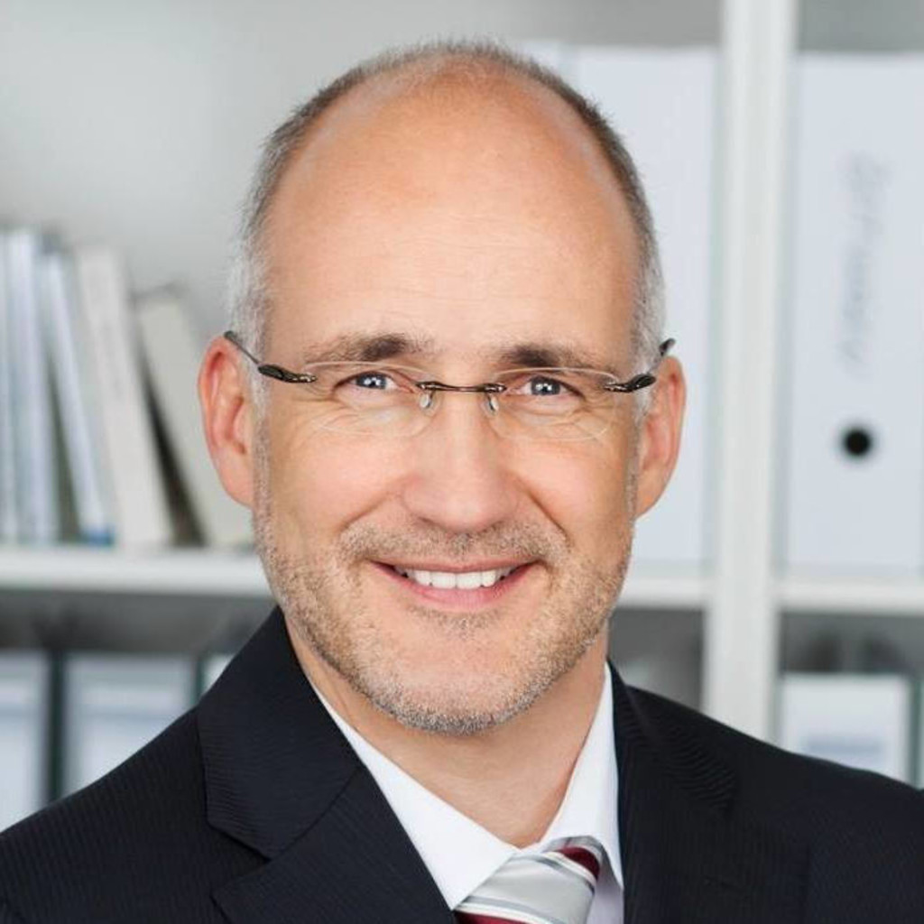 Dr. Lund Knut Executive Manager Medical Tourism Est. 2015 XING