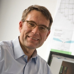 Dr. Tobias Schween