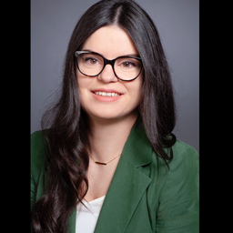 Özlem Ezer