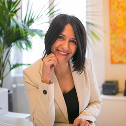 Dr. Karin Flenreiss-Frankl 