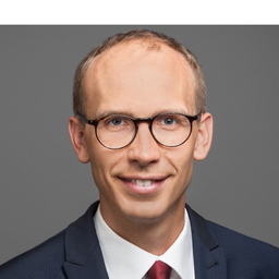 Dr. Kai Korthals