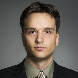 Dr. Nicolas Schrammar