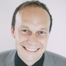 Dr. Matthias Reichenbach