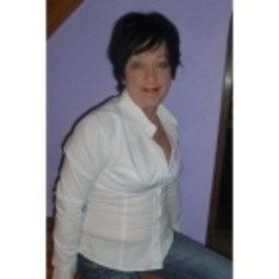 Ursula Nolze