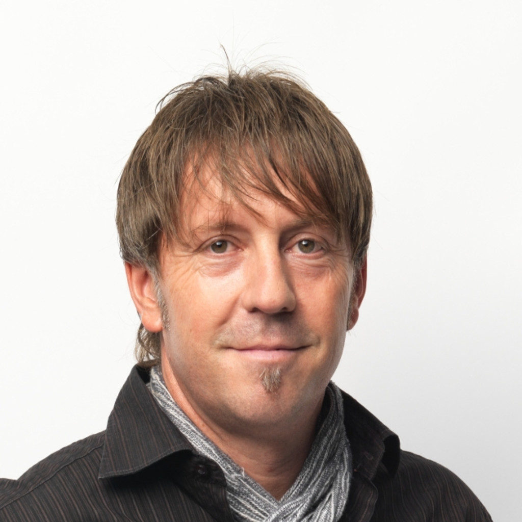 Angelo Burri Geschäftsleitung AST beschriftet AG XING