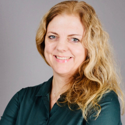 Miriam Peters