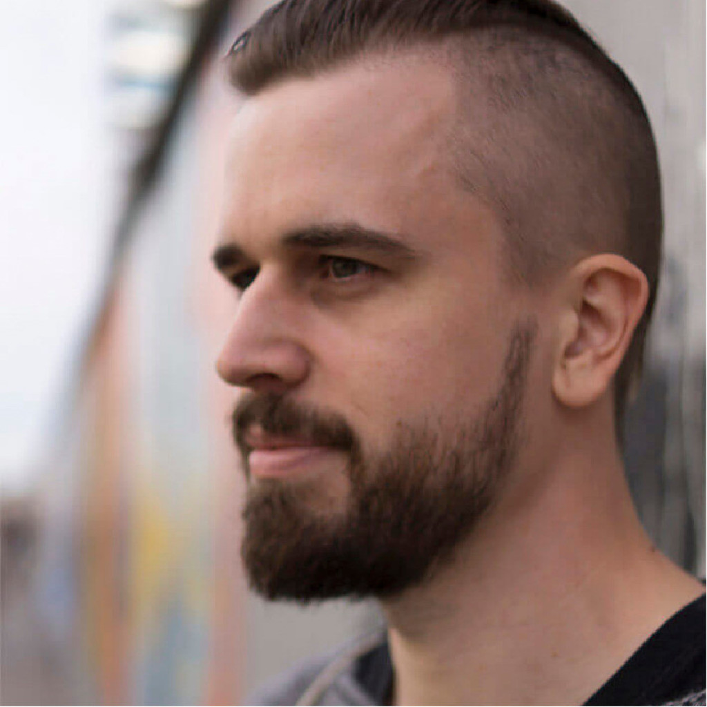 Jules Weigel Geschäftsführer Karo3 XING