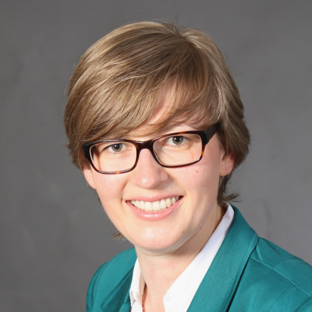 Magdalena Apel Mitarbeiterin Kommunikation und Organisation IOE