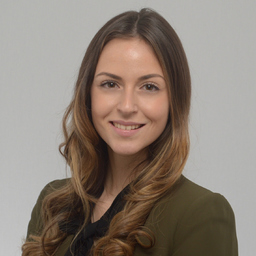 Larisa Haase