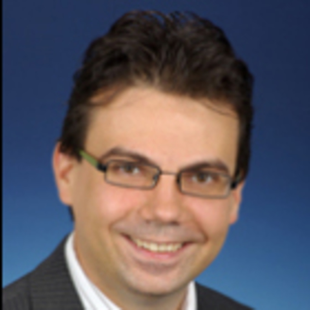 Dr. Frank Hauke Geschäftsführer Zentralinstitut für Neue