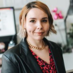 Amina Wagener