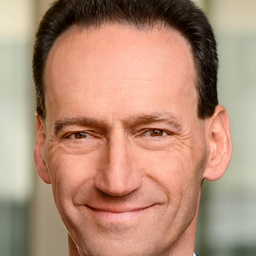 Dr. Christoph Heynen