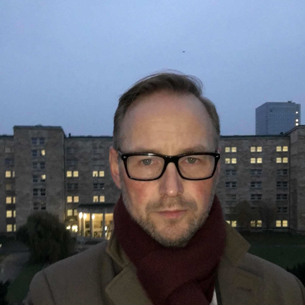 Dietmar Prott Bereichsleiter Business Development Commerzbank AG XING